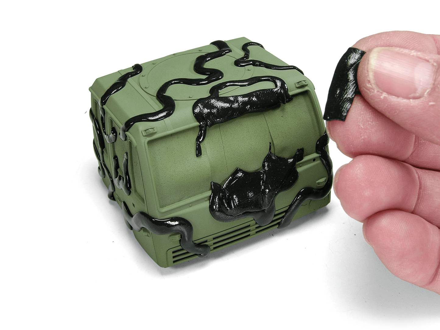 Camouflage elastic putty
