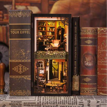 DIY Book Nook Kit - Book Journey - Rose Detective Agency