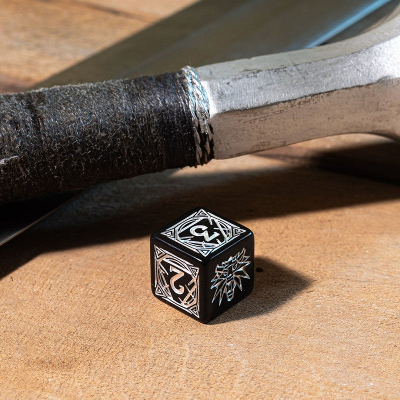 The Witcher Dice Set: Geralt - The Silver Sword